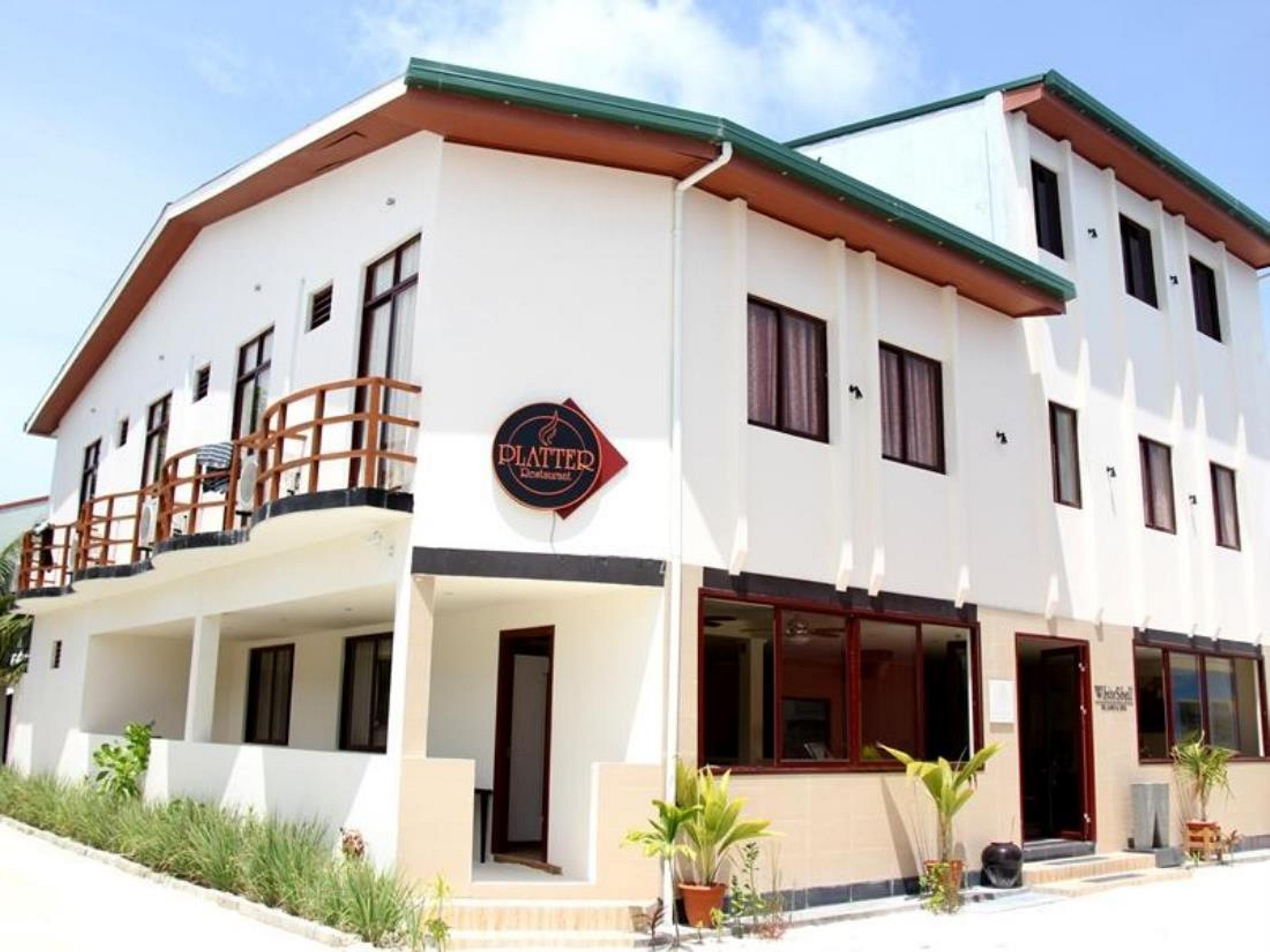 Whiteshell Island Hotel & Spa Maafushi Exterior photo